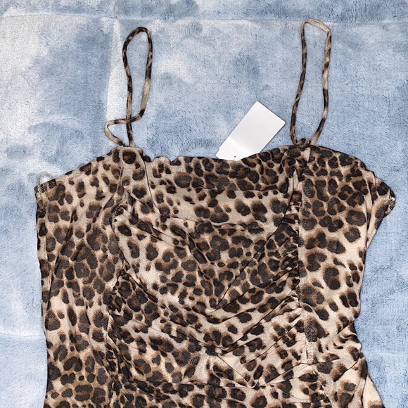 Leopard bodysuit 🤎 - Picture 2 of 2